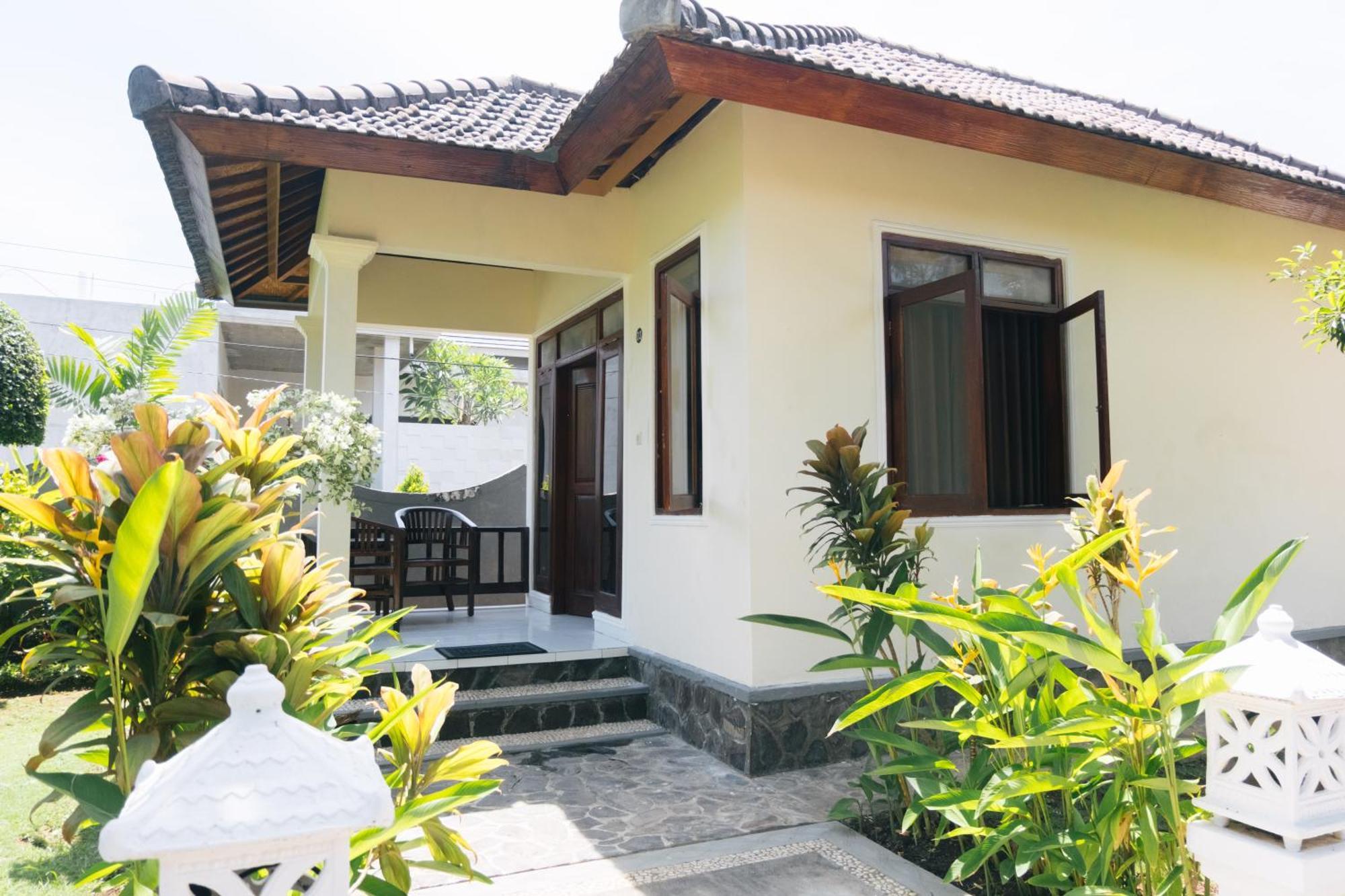 New Starlight Hotel Lovina Exterior foto